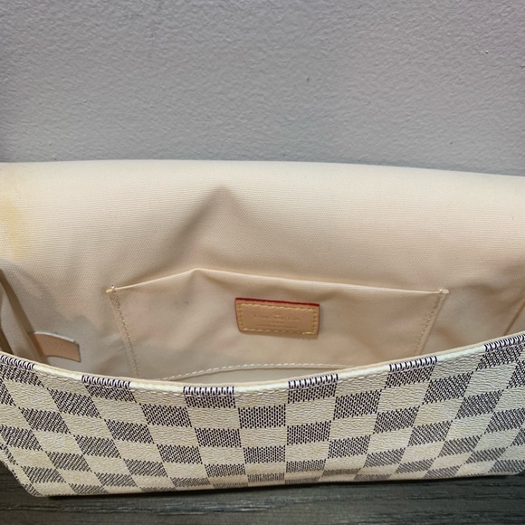 Louis Vuitton Inspired Damier Azur White Gray Clutch - Picture 9 of 11